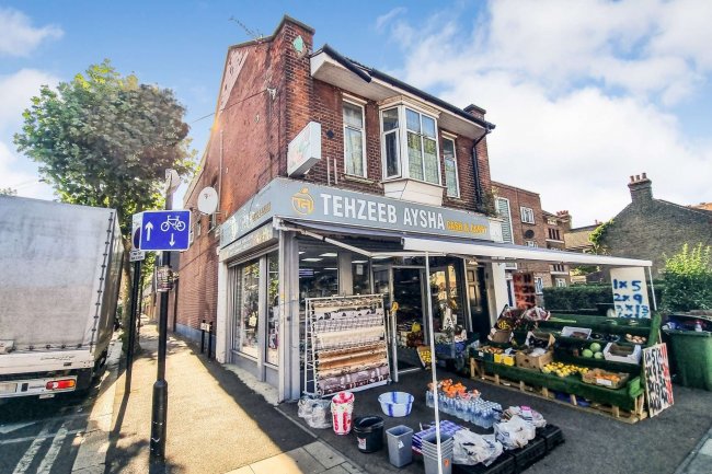 140 High Street South, East Ham, London E6 3RW
 9