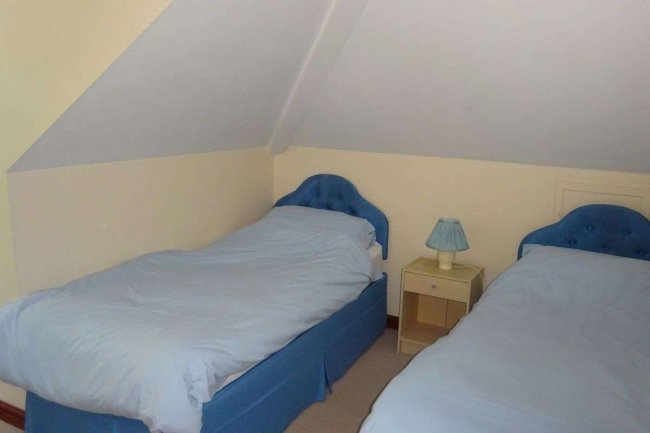 Brackenwood, Sandy Lane, Horsford, Norwich NR10 3EB 3