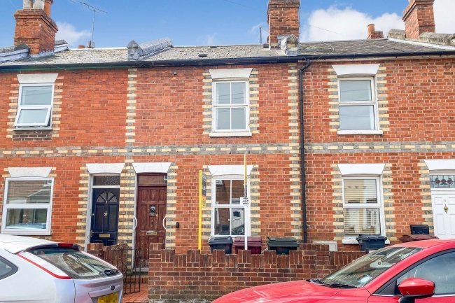 5 Kings Road, Caversham, Reading, RG4 8DS 6