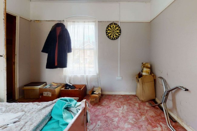 40 Chapel House Street, Isle of Dogs, London E14 3AS 6