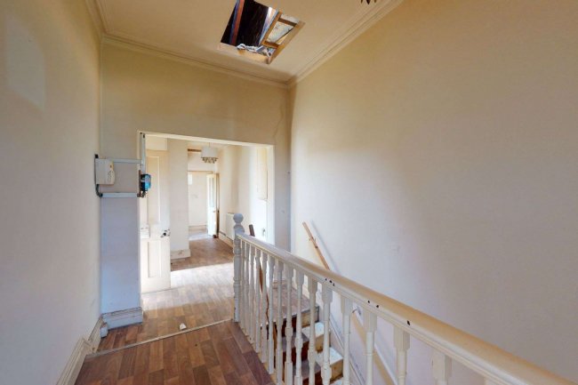 1 Quintin Avenue, Wimbledon Chase, London SW20 8LD 3