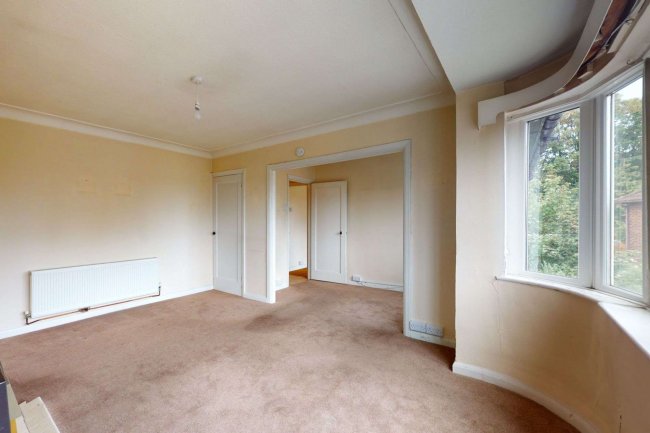 1 Rothbury Gardens, Isleworth, Middlesex TW7 5JG 10