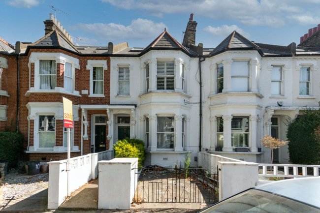 Ground Floor Flat, 103 Geraldine Road, Wandsworth, London SW18 2NJ  4
