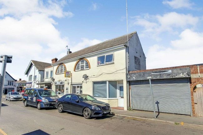 12 14 & 16 Tennyson Road, Mablethorpe, Lincolnshire, LN12 1HE 6