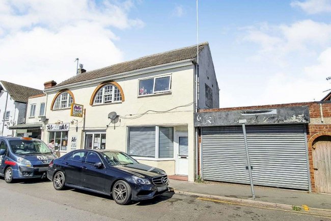 12 14 & 16 Tennyson Road, Mablethorpe, Lincolnshire, LN12 1HE 6