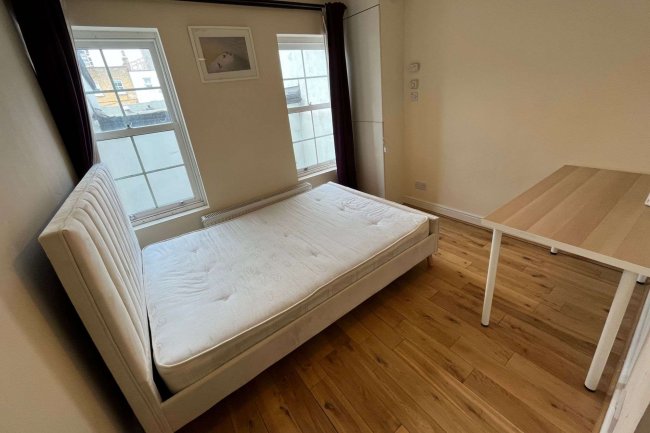 167 Camberwell Road, London SE5 0HB 5