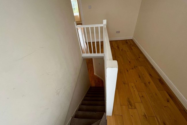 167 Camberwell Road, London SE5 0HB 5