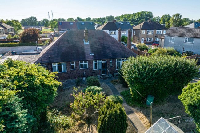 37 39 and 41 Townmead Road, Waltham Abbey, Essex, EN9 1RP 8