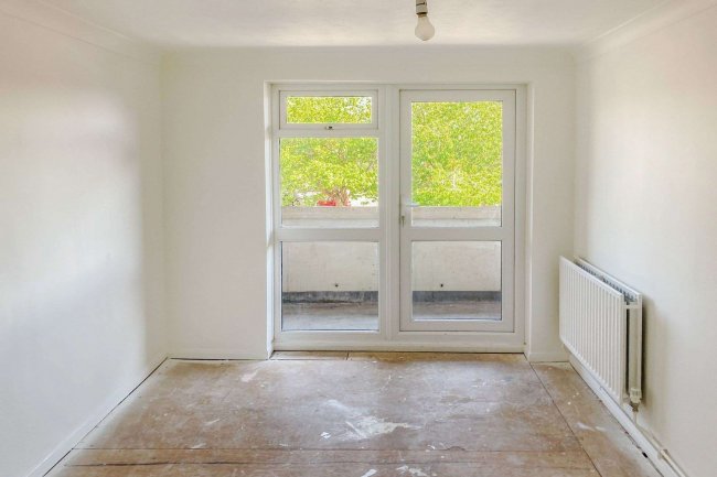 Flat 16 Grovelands Centre, Savile Way, Grove, Wantage OX12 0PT 6