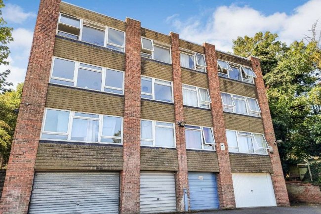 Flat 1 Highview, 75 Eglinton Hill, Shooters Hill, London, SE18 3PB 5
