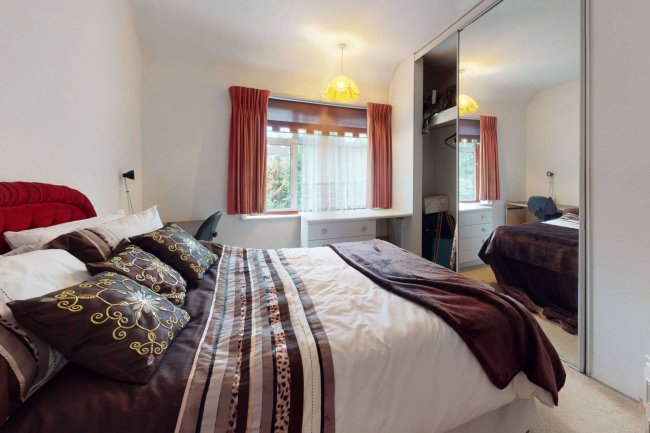 42 Ferndown Road, Northwood, Middlesex HA6 1PH 2