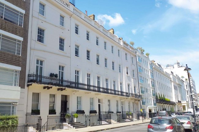 Flat 5, 15 Chesham Street, Belgravia, London SW1X 8ND
 4