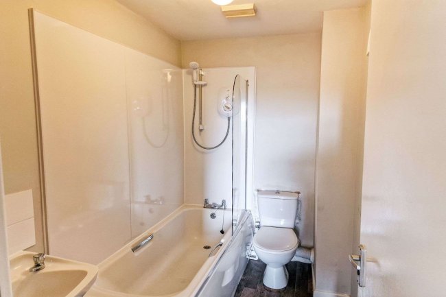 Apartment 10, 19 Croft Street, Dewsbury, West Yorkshire, WF13 1AR 7