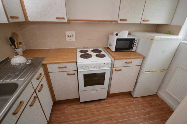 2,4,6,7,9 Barlow House, 7,8,15,16, Carlton House, 4, 5,6,7,8,9 Ashton House and  3,6,7,8 Denby House, North Street, South Kirby, Pontefract WF9 3NL 3