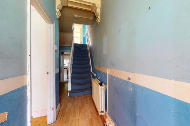 75 Eccles Road, London SW11 1LX  10