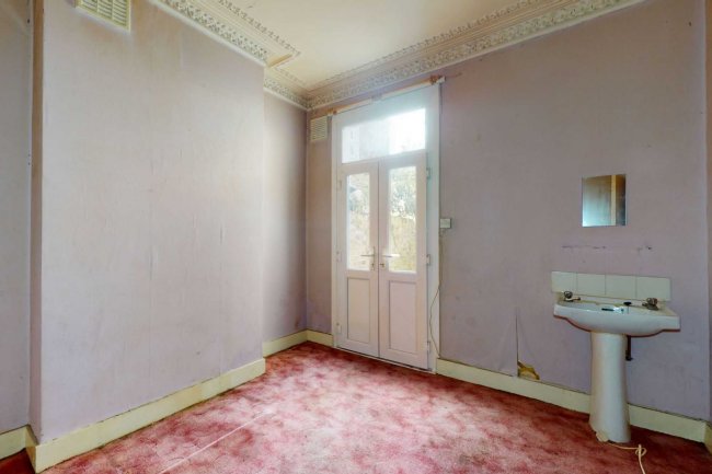 75 Eccles Road, London SW11 1LX  10