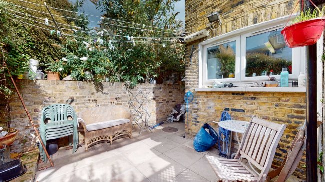 74 Eccles Road, London SW11 1LX  4