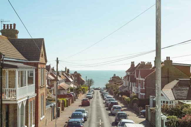 11 Stone Road, Broadstairs, Kent CT10 1DY 9