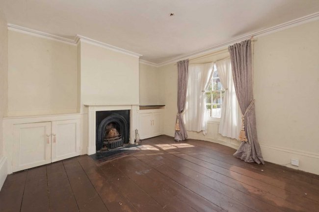 11 Stone Road, Broadstairs, Kent CT10 1DY 9