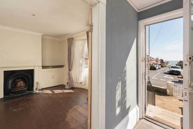 11 Stone Road, Broadstairs, Kent CT10 1DY 9