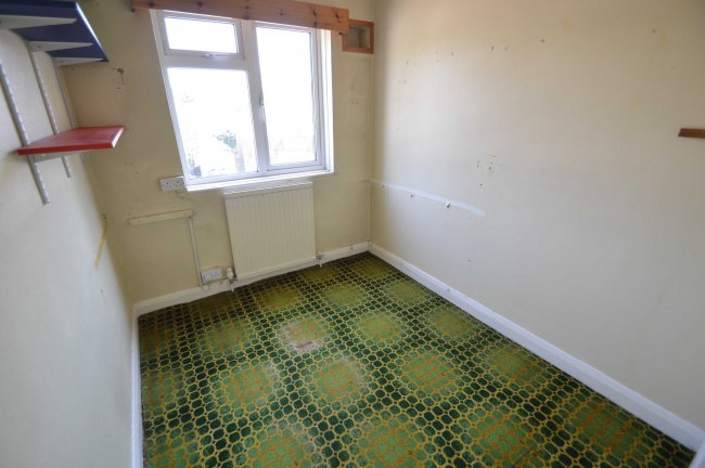 2 Coniston Road, Coulsdon, Surrey, CR5 3BS
 8