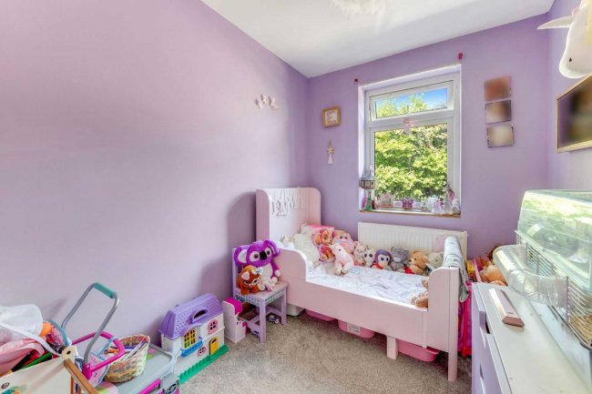 2 Spears Walk, Brighton, West Sussex, BN2 6PN
 6