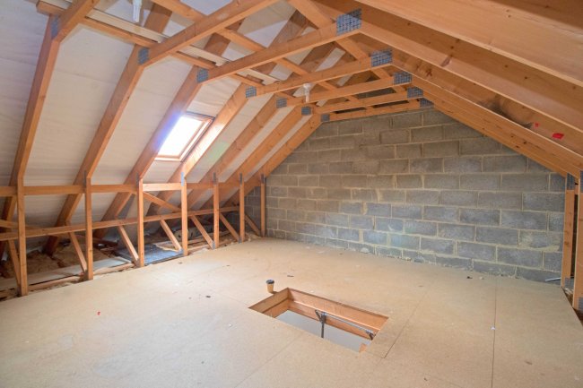 4 Spears Walk, Brighton, West Sussex, BN2 6PN
 8