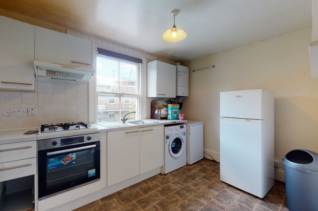 26C Beauchamp Road, Clapham London, SW11 1PQ
 8