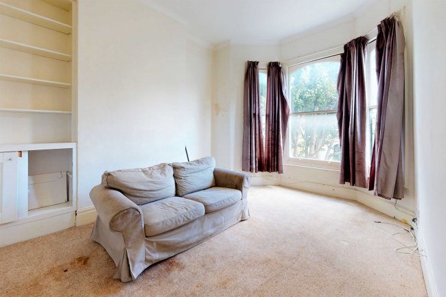 26C Beauchamp Road, Clapham London, SW11 1PQ
 8