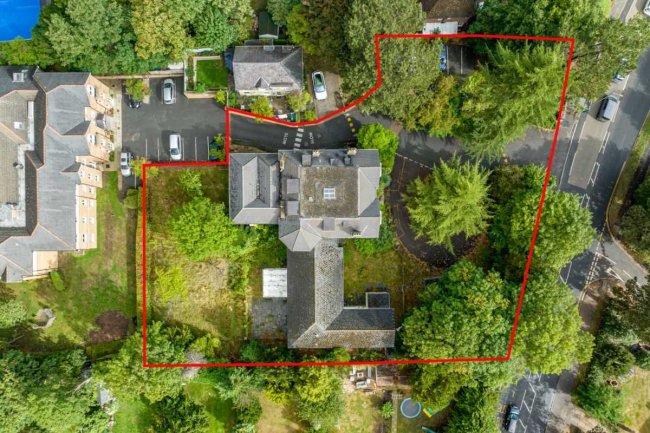 The Elders, Epsom Road, Ewell, Surrey KT17 1JT
 6