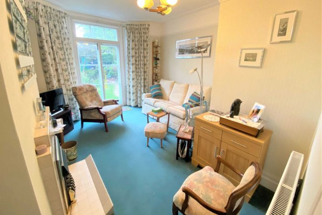 91 Thornbury Road, Isleworth, TW7 4NL
 6