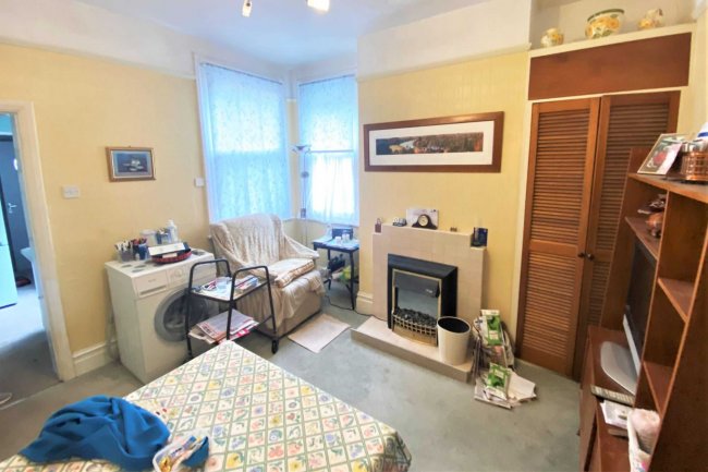 91 Thornbury Road, Isleworth, TW7 4NL
 6