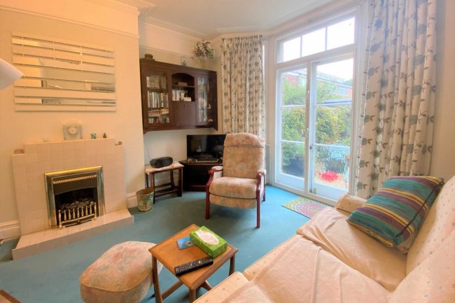 91 Thornbury Road, Isleworth, TW7 4NL
 6