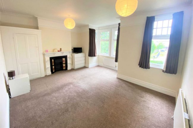 91 Thornbury Road, Isleworth, TW7 4NL
 6