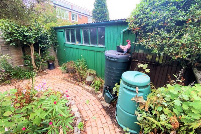 91 Thornbury Road, Isleworth, TW7 4NL
 6