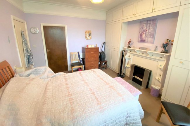 91 Thornbury Road, Isleworth, TW7 4NL
 6