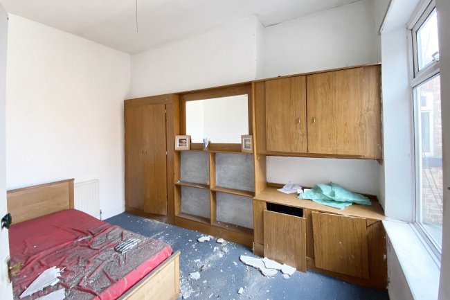 350 Manchester Road, Droylsden, Manchester, M43 6QX
 6