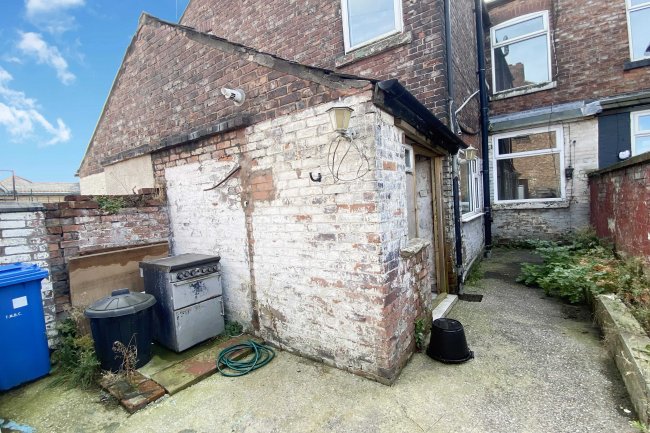 350 Manchester Road, Droylsden, Manchester, M43 6QX
 6