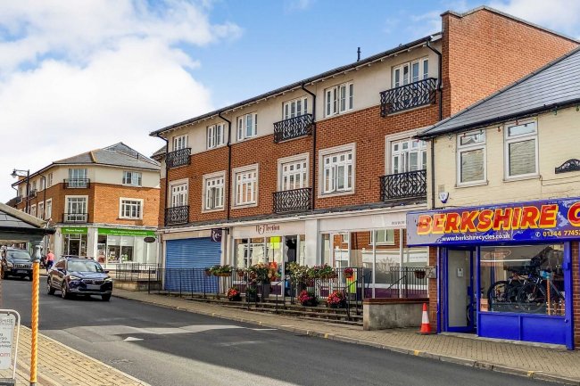 Parkfield House, 197-205 High Street, Crowthorne RG45 7AQ
 2