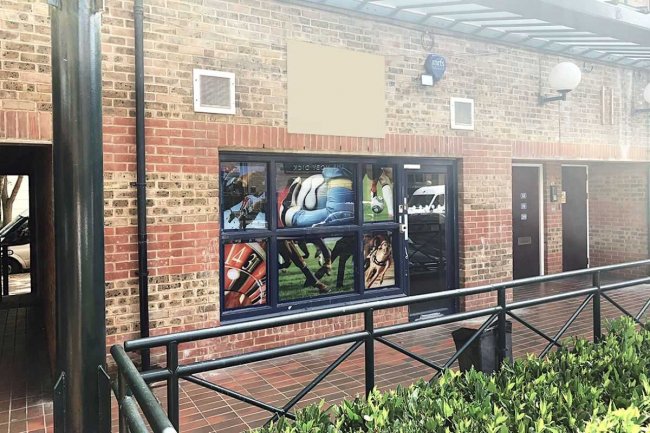 11 Russell Place, Greenland Dock, London SE16 7PL
 8