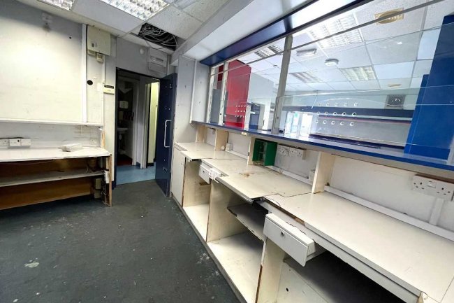 11 Russell Place, Greenland Dock, London SE16 7PL
 8