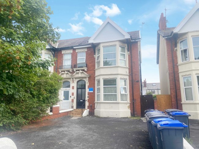 592 Lytham Road, Blackpool, Lancashire, FY4 1RB
 8