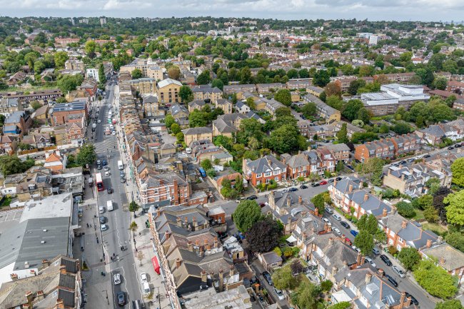 1-4 Queensthorpe Mews, Queensthorpe Road, London, SE26 4PN
 8