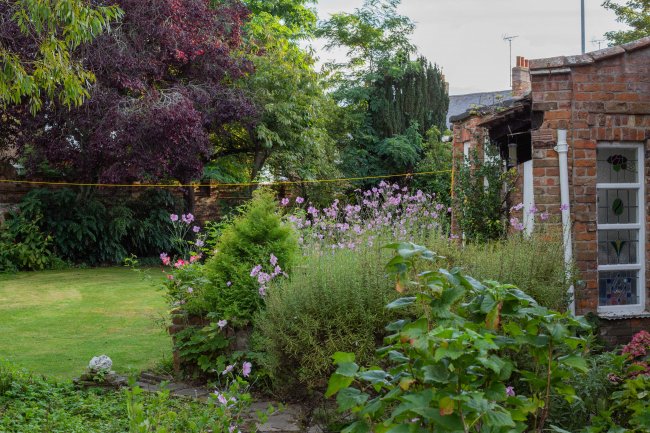 Ashwell House & The Coach House, 11 & 11a London Road, Long Sutton, Lincolnshire, PE12 9EA
 4