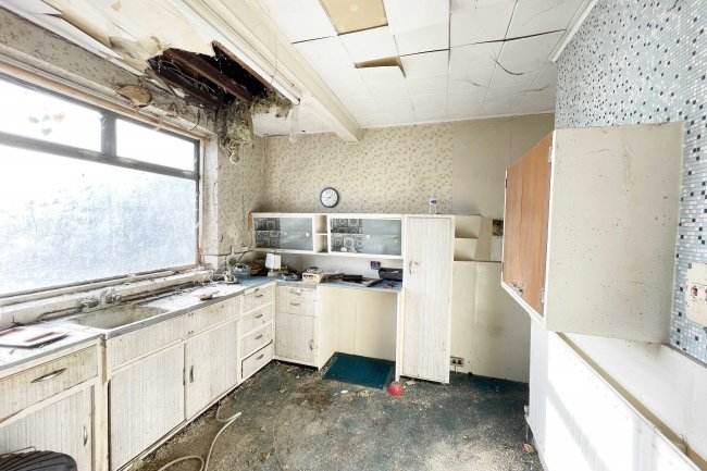 4 Ashley Avenue, Ilford, Essex, IG6 2JE
 6