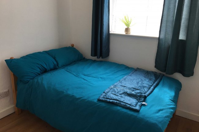 33C Canadian Avenue, Catford, London SE6 3AU
 5