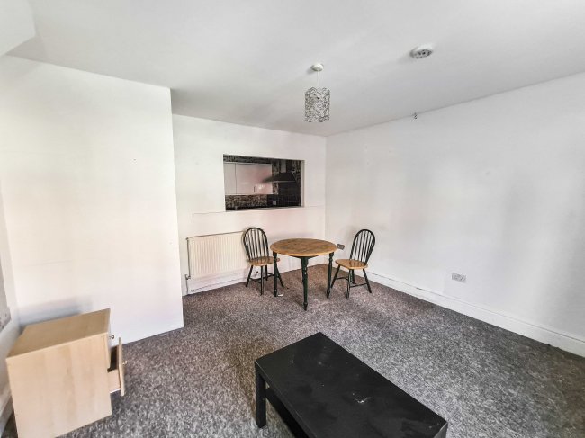 580-582 Bury Road, Bolton, Greater Manchester  BL2 6JA
 6