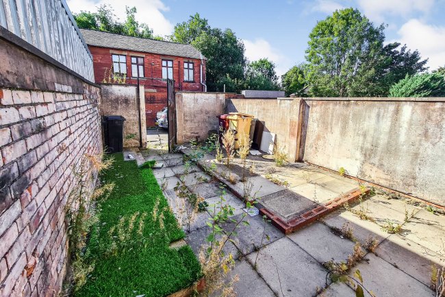 580-582 Bury Road, Bolton, Greater Manchester  BL2 6JA
 6