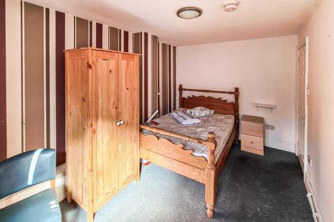 580-582 Bury Road, Bolton, Greater Manchester  BL2 6JA
 6