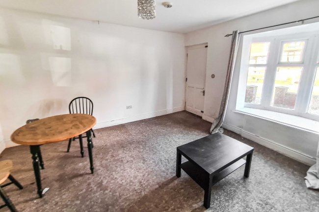 580-582 Bury Road, Bolton, Greater Manchester  BL2 6JA
 6